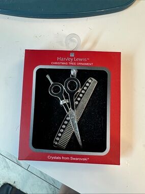Silver Scissors & Comb Ornament with Swarovski Crystals
Christmas Tree ornament.